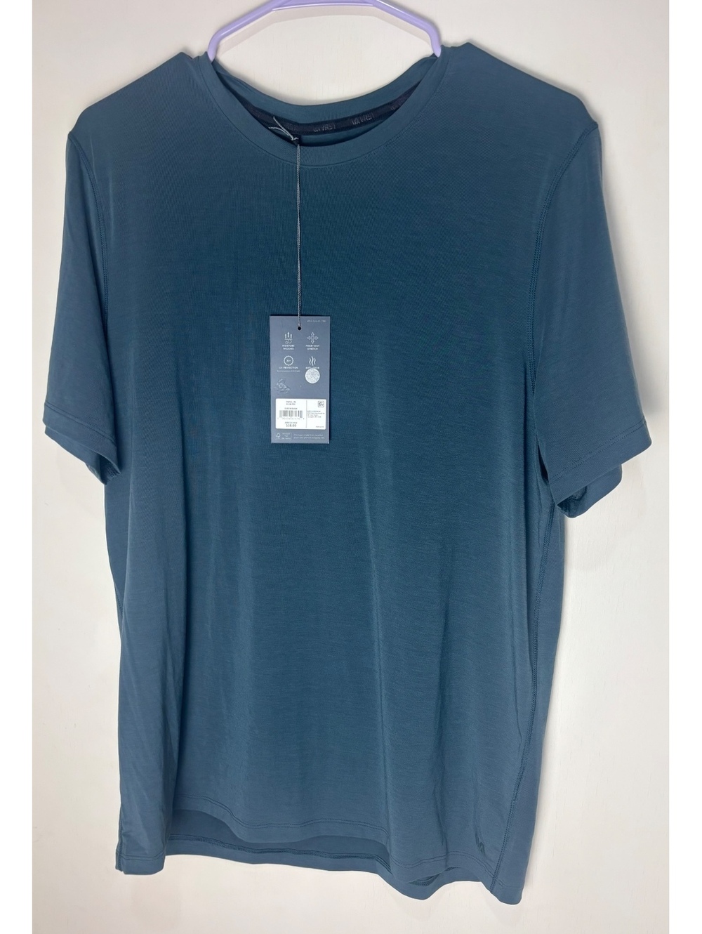 VRST Men’s Medium Icon Tee Green Dusk Moisture Wicking Stretch NWT